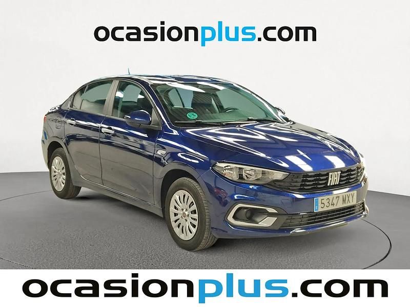 Usado Fiat Tipo 130 HP (95 kW) 2025 Azul Sedan