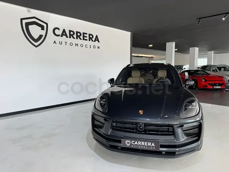 Usado Porsche Macan S 381 CV (280 kW) 2022 Gris / plata SUV