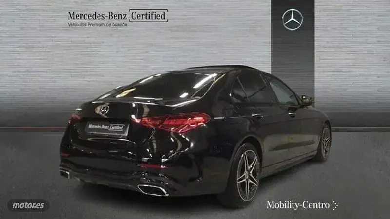 Usado Mercedes C300 312 CV (229 kW) 2024 Negro Berlina