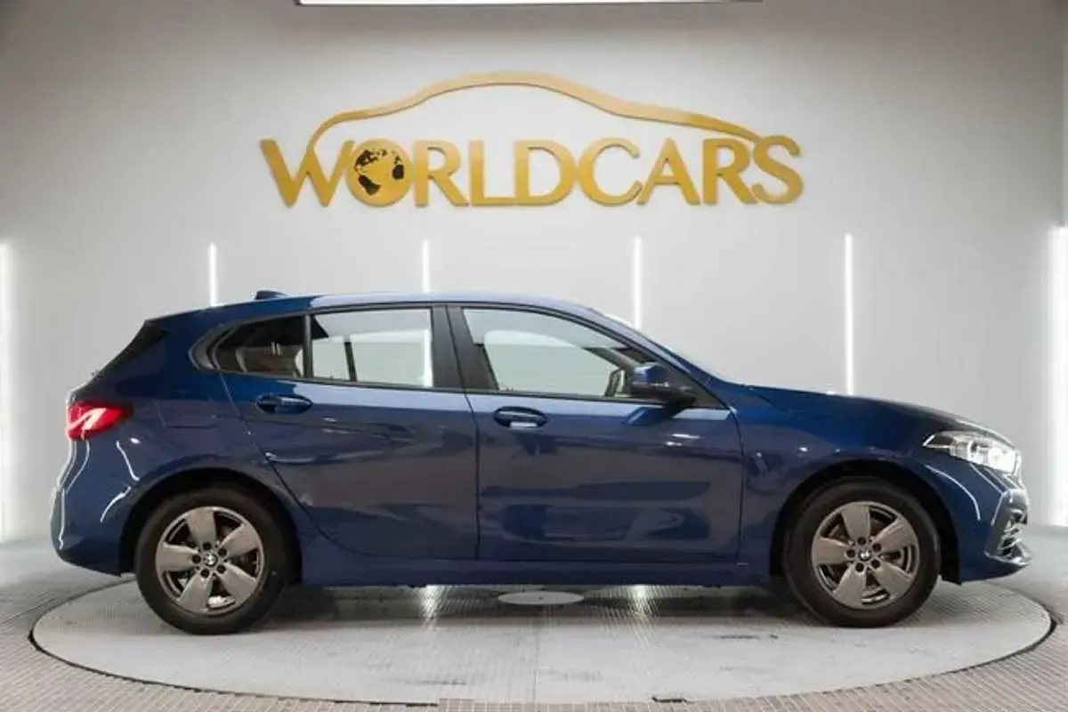 Usado BMW 116 116 CV (85 kW) 2023 Azul Utilitario