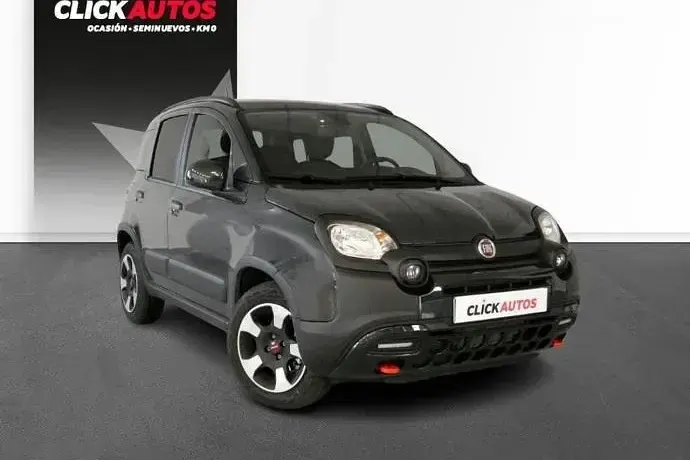 Usado Fiat Panda Cross Cross 70 CV (51 kW) 2024 Utilitario