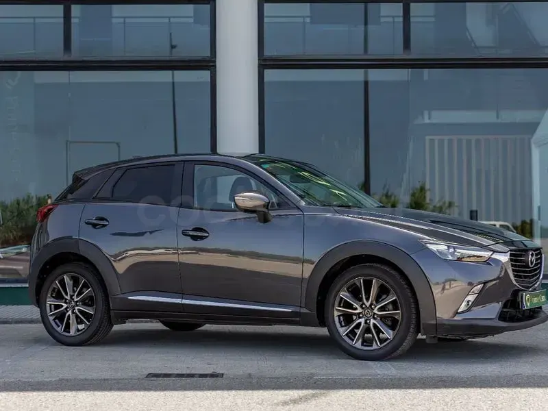 Usado Mazda CX-3 105 CV (77 kW) 2016 Gris / plata SUV