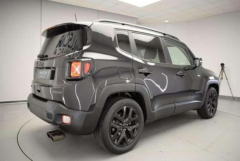 Usado Jeep Renegade Night Eagle 121 CV (88 kW) 2018 Negro SUV