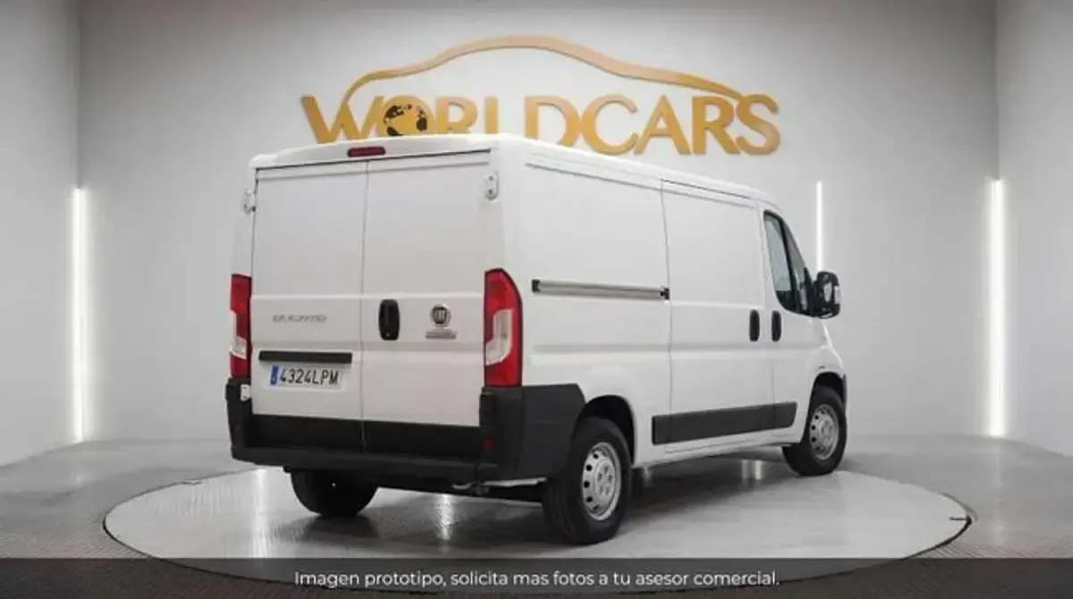 Usado Fiat Ducato 136 CV (100 kW) 2021 Blanco Van