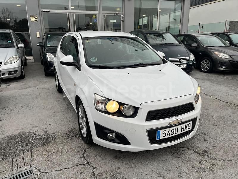 Usado Chevrolet Aveo LTZ 95 CV (69 kW) 2012 Blanco Berlina
