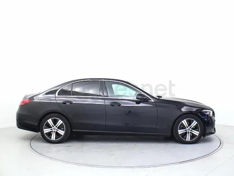 Usado Mercedes C200 163 CV (119 kW) 2022 Negro Berlina