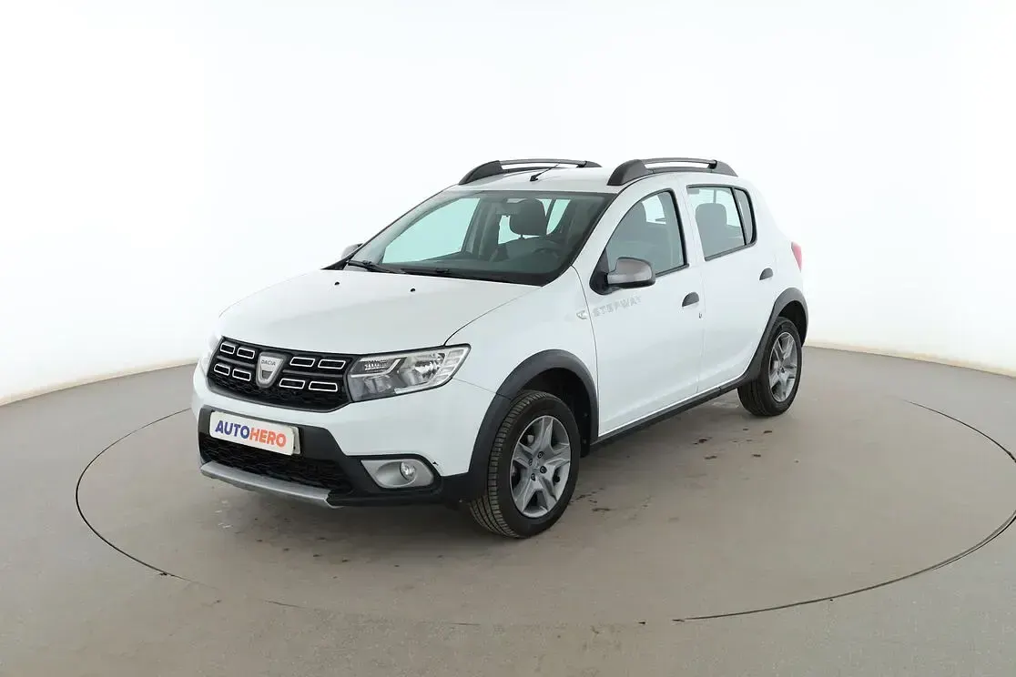 Usado Dacia Sandero Essentiel 90 CV (66 kW) 2019 Berlina