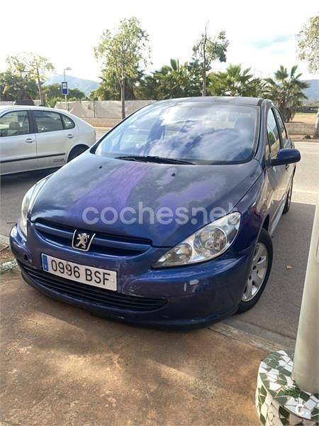 Azul Usado 2002 Peugeot 307 Berlina | 1100 € (Buen precio) - Imagen 1/4