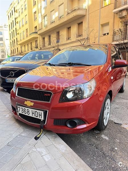 Rojo Usado 2011 Chevrolet Aveo LS Berlina | 4900 € (Precio justo) - Imagen 1/4