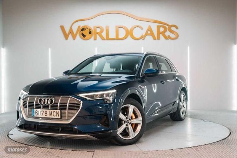 Usado Audi e-tron Advanced 300 kW (408 CV) 2022 Azul SUV
