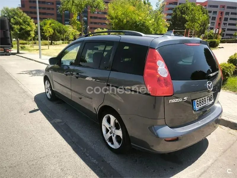 Usado Mazda 5 Sportive 143 CV (105 kW) 2007 Gris / plata Monovolumen