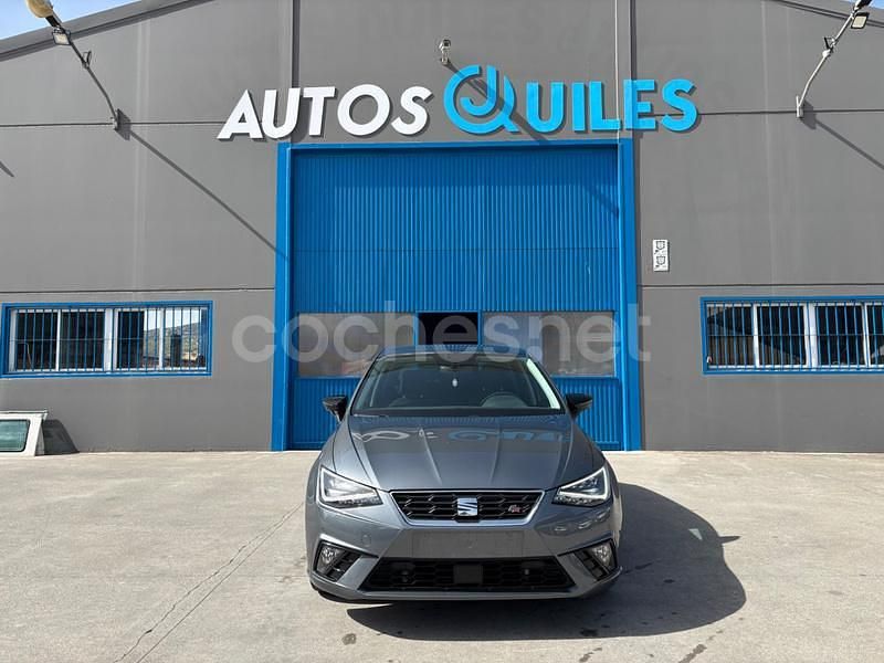 Usado Seat Ibiza FR 110 CV (80 kW) 2021 Gris / plata Berlina