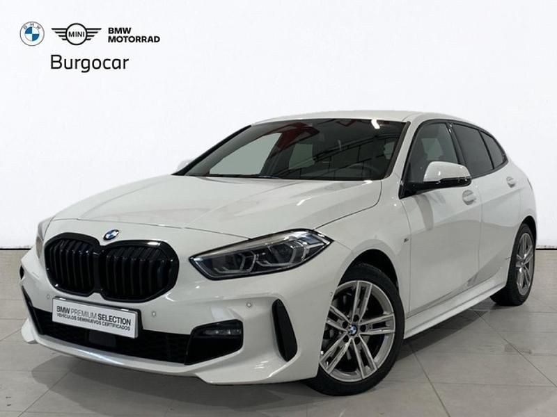 Usado BMW 118 Shadowline 150 CV (110 kW) 2021 Pintura sólida alpinweiss Utilitario