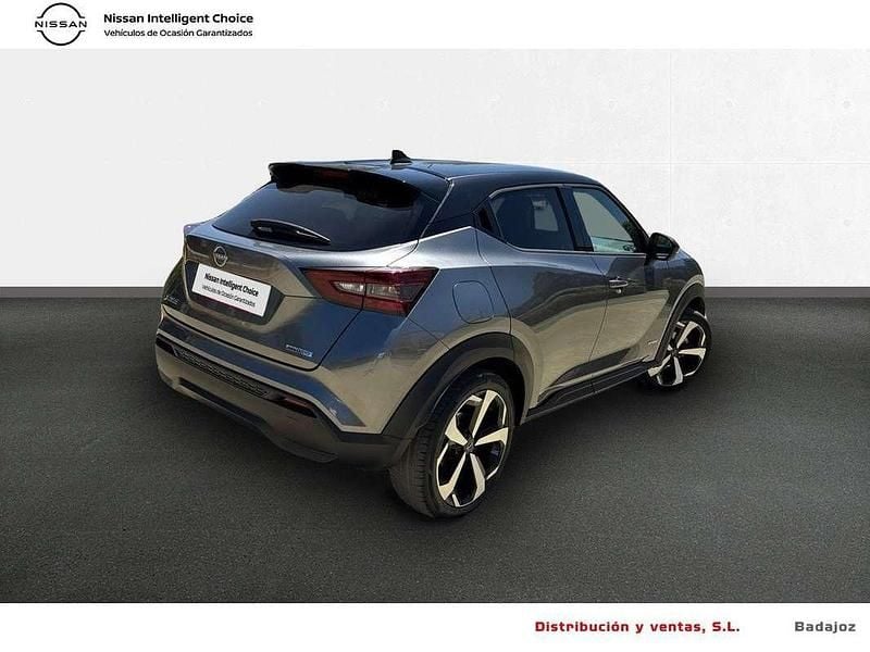 Usado Nissan Juke Tekna 143 CV (105 kW) 2023 Gris SUV