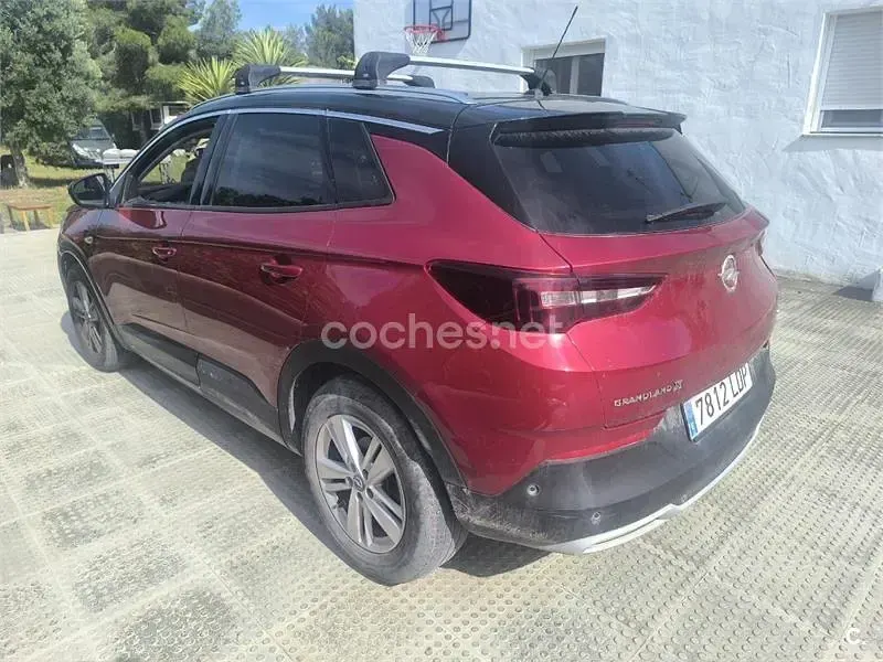 Usado Opel Grandland X Ultimate 130 CV (95 kW) 2019 Rojo SUV