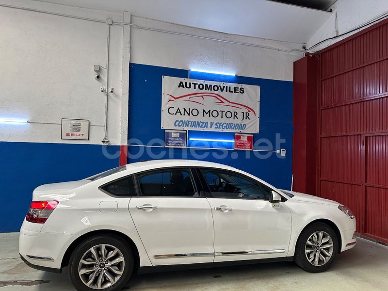 Blanco Usado 2015 Citroën C5 Berlina | 6499 € (Precio justo) - Imagen 1/4