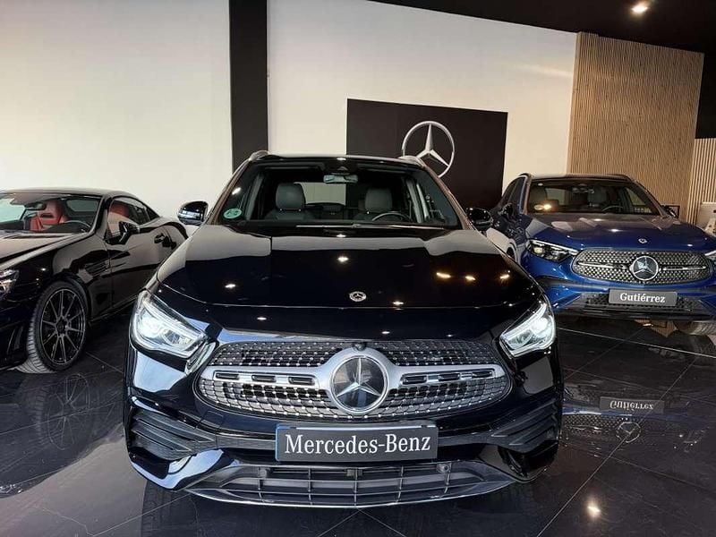 Usado Mercedes GLA220 190 CV (139 kW) 2022 Negro SUV