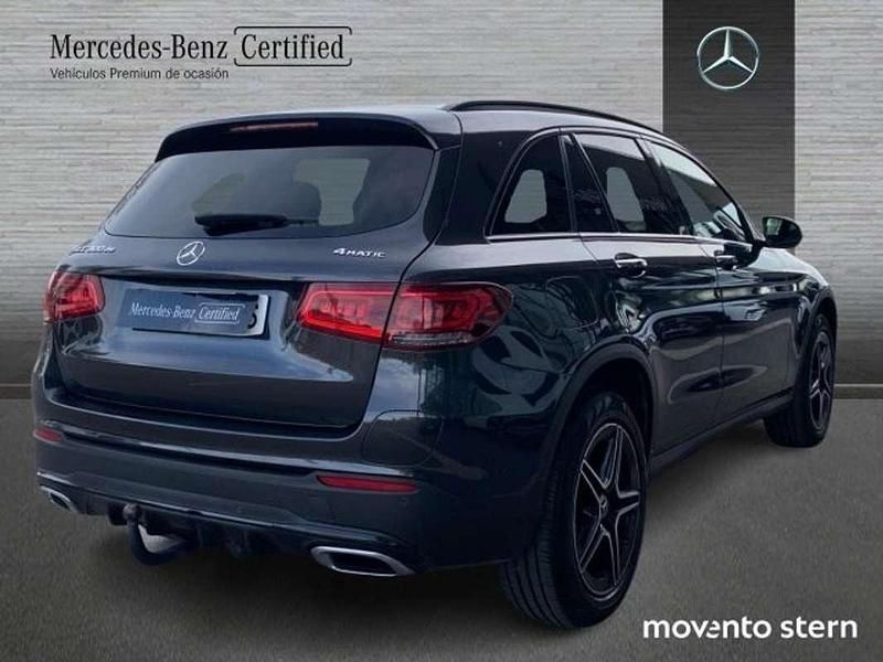 Usado Mercedes GLC300 306 CV (225 kW) 2021 Gris Utilitario