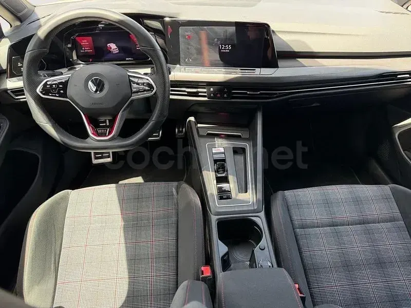 Usado VW Golf VIII GTI 245 CV (180 kW) 2021 Blanco Berlina