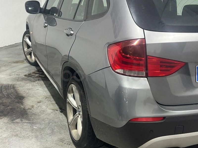 Usado BMW X1 Comfort Edition 143 CV (105 kW) 2011 Gris / plata SUV