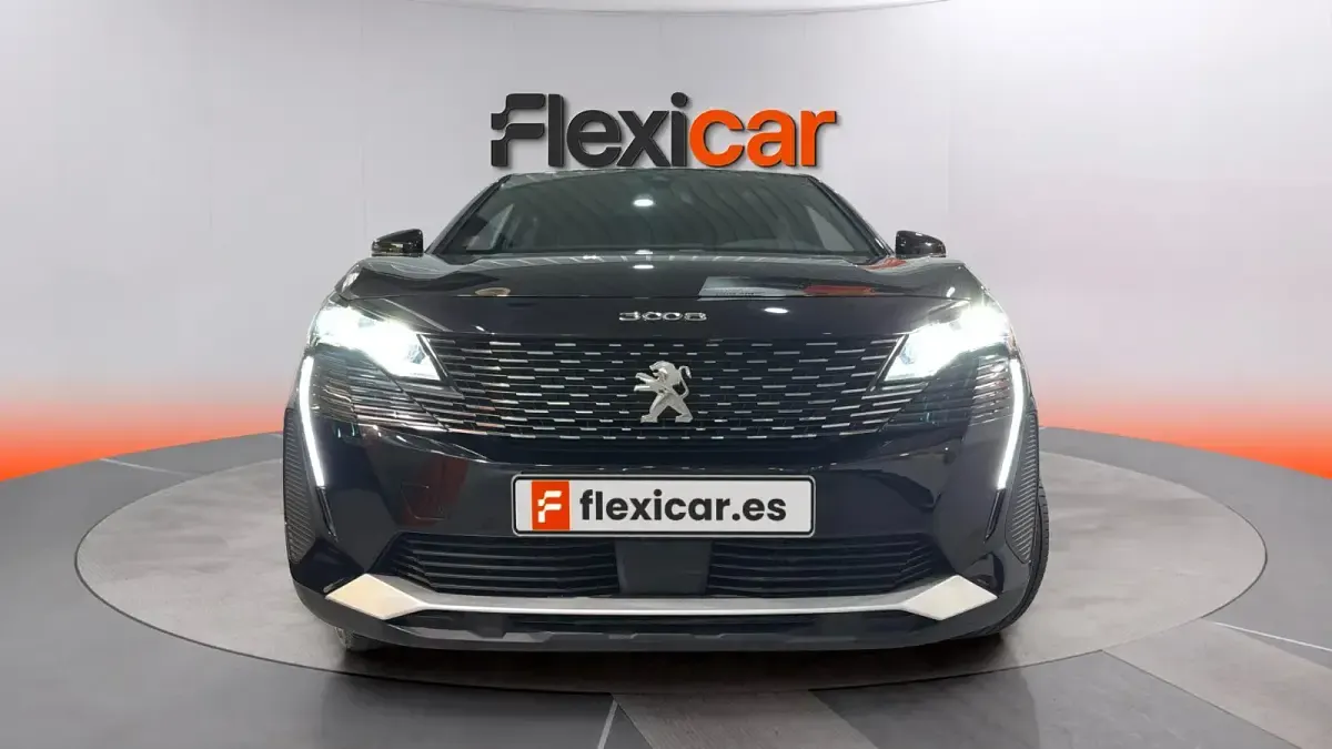 Usado Peugeot 3008 GT 131 CV (96 kW) 2024 Negro SUV
