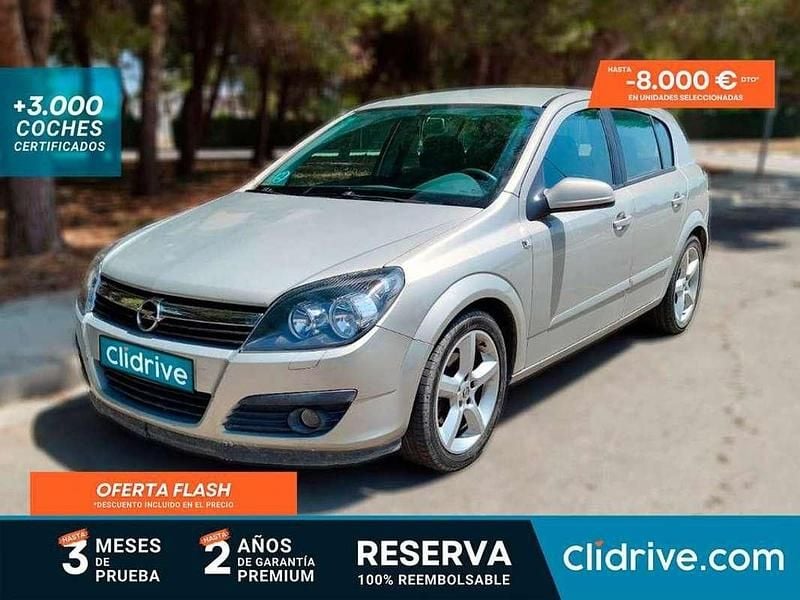 Gris Usado 2006 Opel Astra GTC Sport Utilitario | 3690 € (Buen precio) - Imagen 1/3