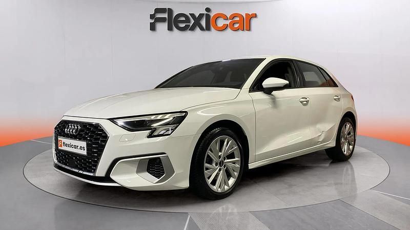 Usado Audi A3 Premium 110 CV (80 kW) 2022 Blanco Berlina