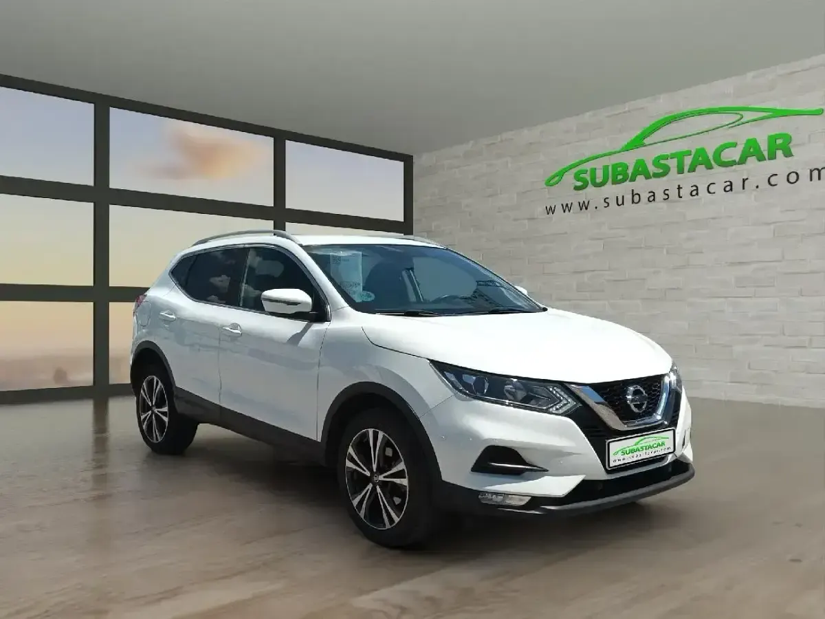Usado Nissan Qashqai Acenta 115 CV (84 kW) 2020 Blanco SUV
