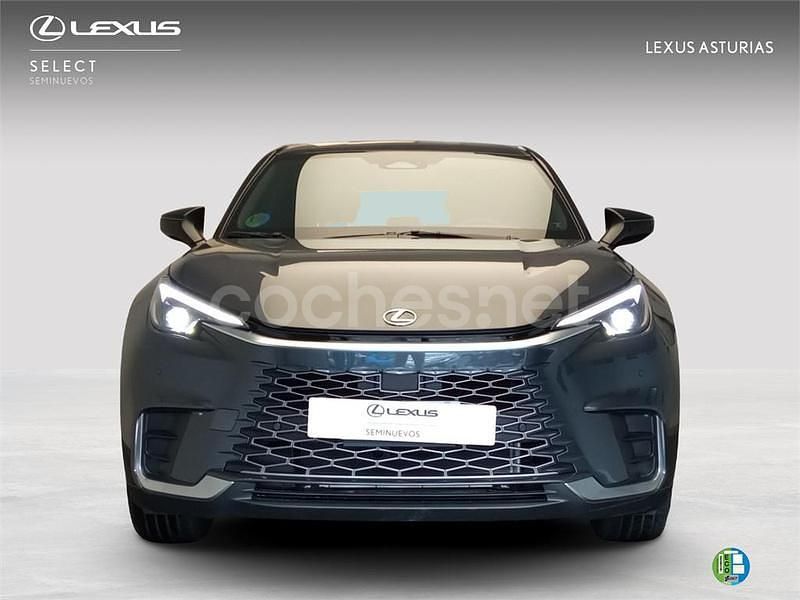 Gris / plata Usado 2024 Lexus LBX SUV | 34.900 € - Imagen 1/4