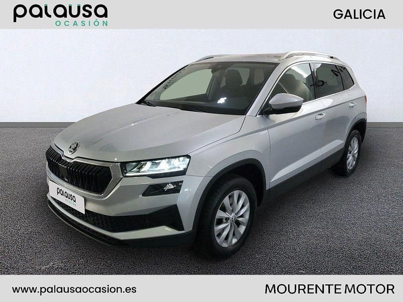 Gris / plata Usado 2022 Skoda Karoq Ambition SUV | 25.500 € (Un poco caro) - Imagen 1/4