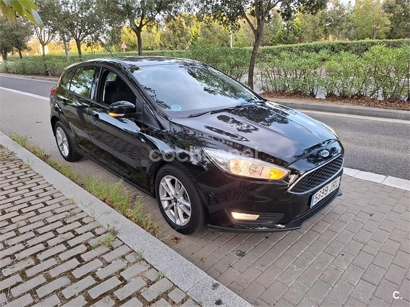 Negro Usado 2016 Ford Focus Trend Berlina | 8900 € (Super precio) - Imagen 1/4