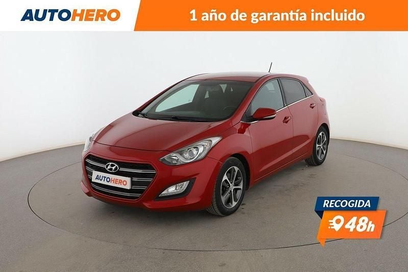 Rojo Usado 2017 Hyundai i30 GO! Berlina | 12.299 € (Buen precio) - Imagen 1/3