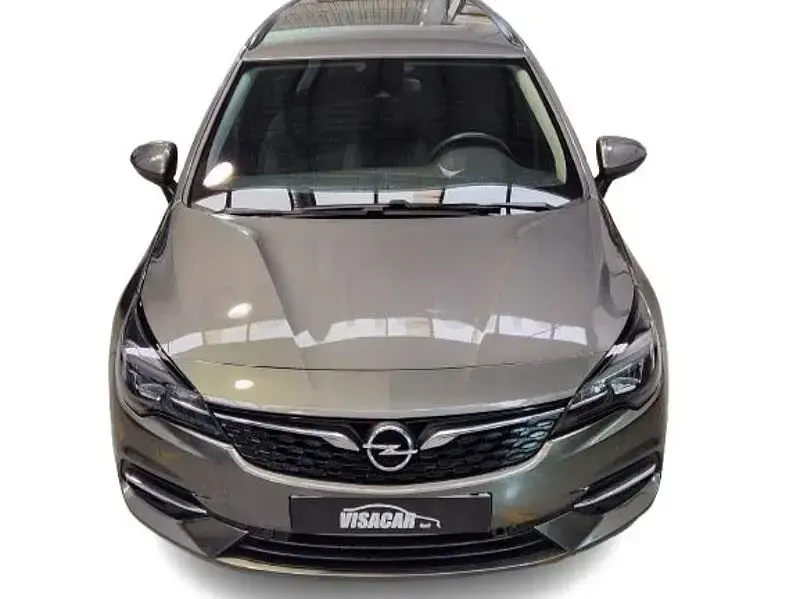 Usado Opel Astra Edition 105 CV (77 kW) 2021 Gris / plata Familiar
