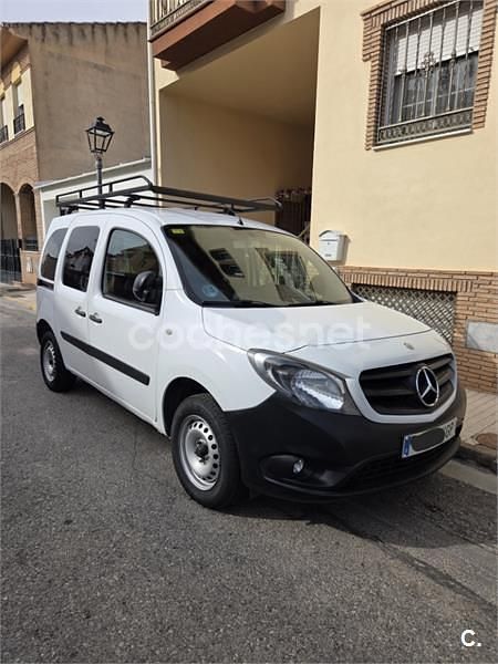 Usado Mercedes Citan 109 90 CV (66 kW) 2018 Blanco Familiar