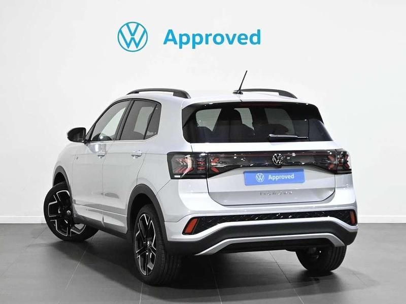 Usado VW T-Cross R-line 116 CV (85 kW) 2025 Plateado SUV