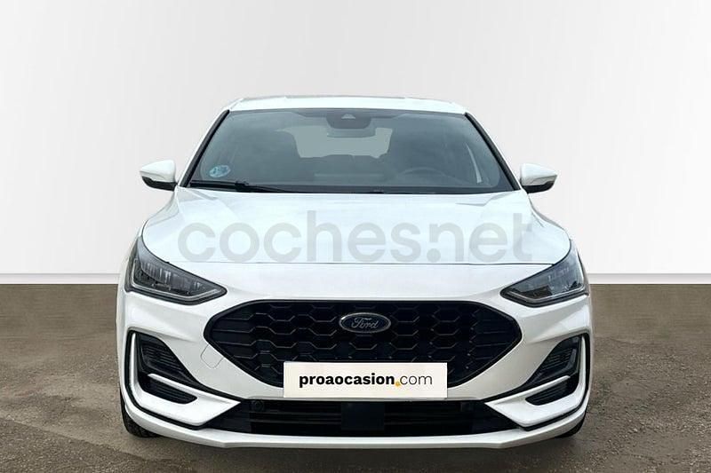 Usado Ford Focus ST-Line 155 CV (114 kW) 2024 Blanco Berlina