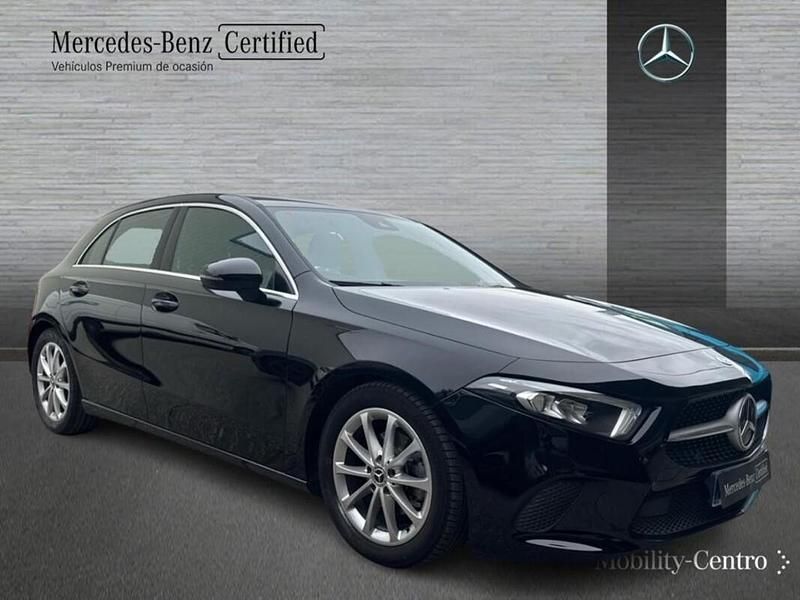 Usado Mercedes A180 Progressive 136 CV (100 kW) 2019 Nachtschwarz  unilack Berlina