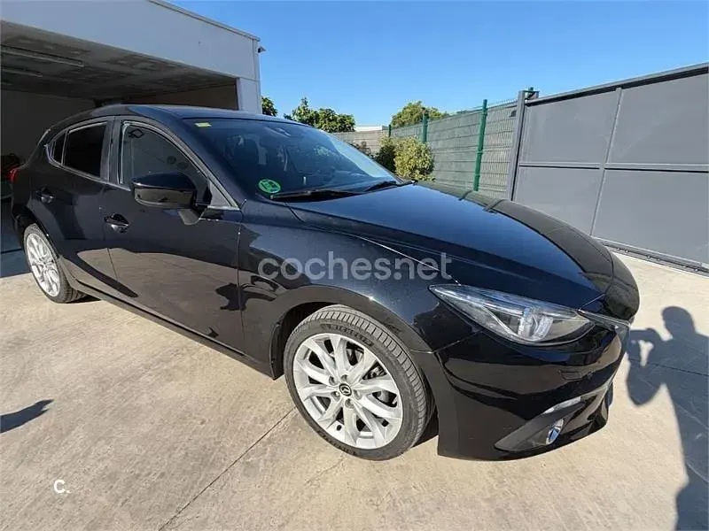 Usado Mazda 3 150 CV (110 kW) 2015 Negro Berlina
