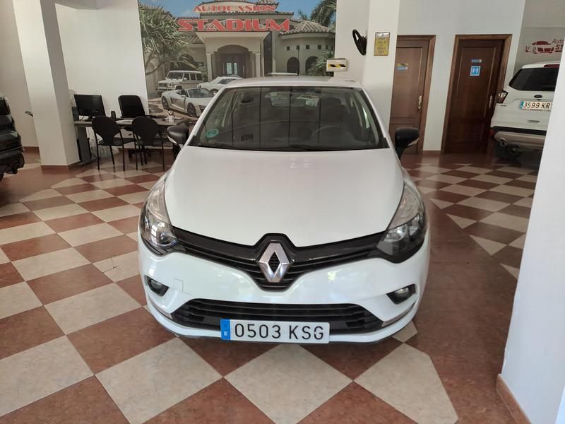Usado Renault Clio IV 75 CV (55 kW) 2018 Blanco