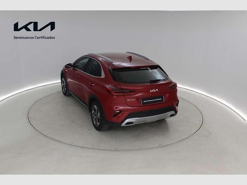Usado Kia XCeed 120 CV (88 kW) 2023 Rojo SUV