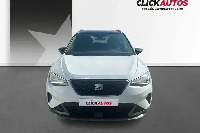 Usado Seat Arona FR 115 CV (84 kW) 2025 SUV
