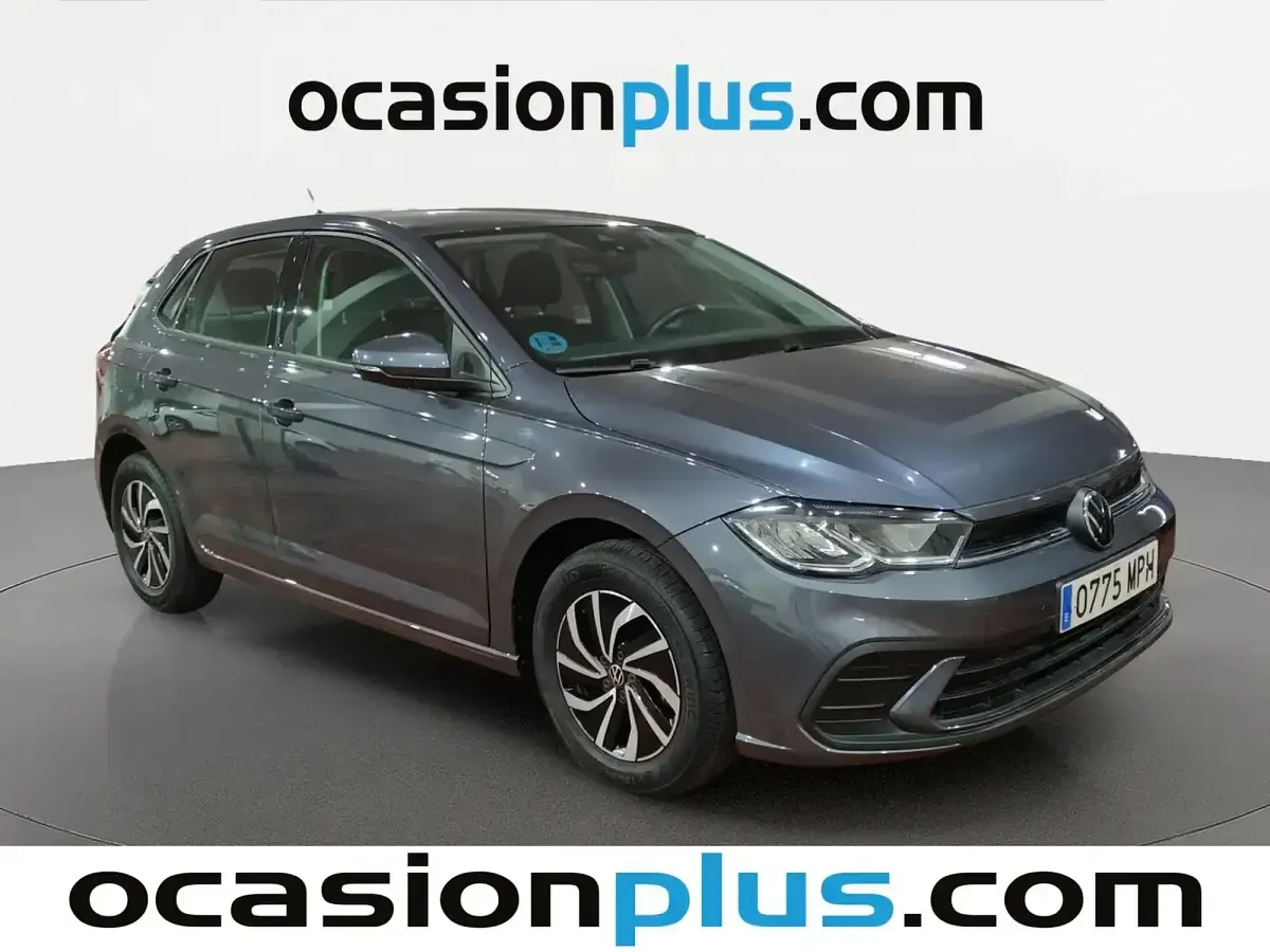 Usado VW Polo Life 95 CV (69 kW) 2024 Gris Utilitario