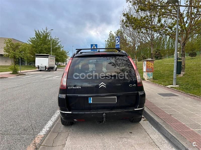 Usado Citroën C4 Picasso Exclusive 110 CV (80 kW) 2010 Negro Monovolumen