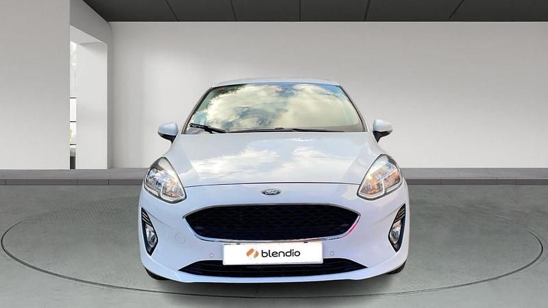 Usado Ford Fiesta Trend+ 85 CV (62 kW) 2019 Blanco Utilitario