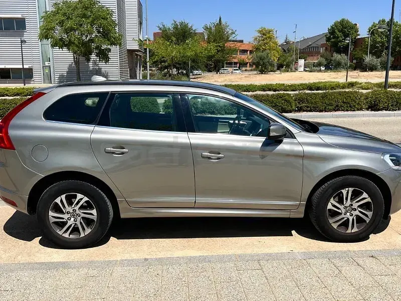 Usado Volvo XC60 Summum 190 CV (139 kW) 2015 Beige SUV