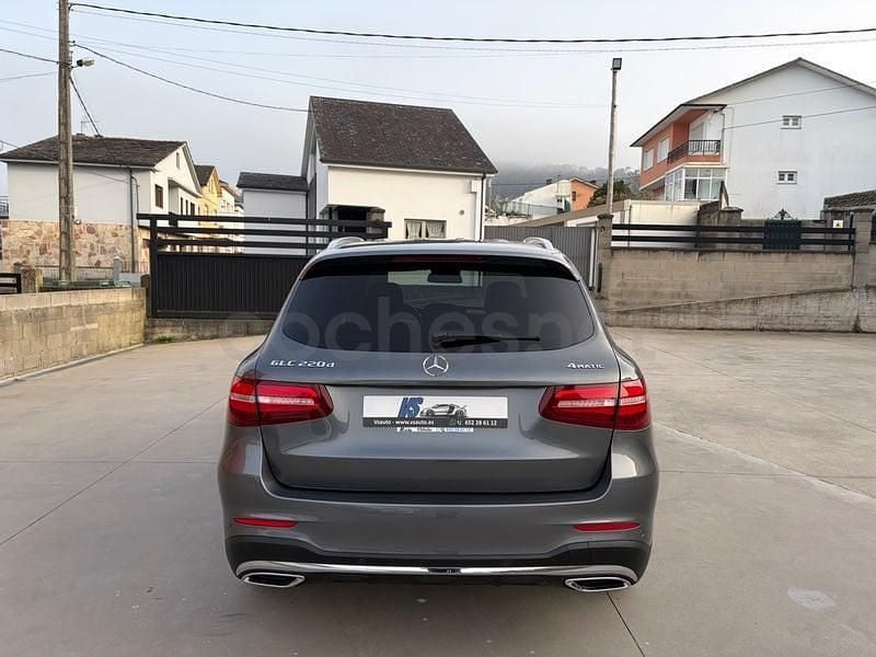 Usado Mercedes GLC220 170 CV (125 kW) 2017 Gris / plata SUV