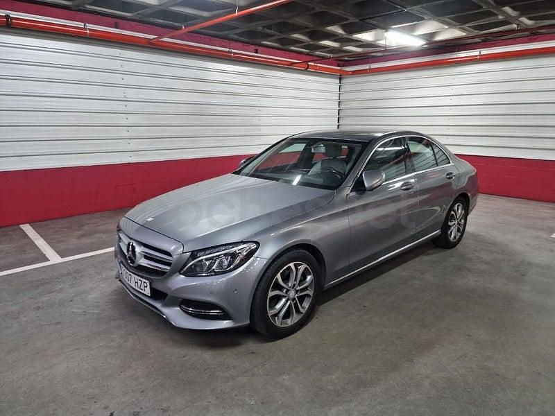 Usado Mercedes C220 Avantgarde 170 CV (125 kW) 2015 Gris / plata Berlina