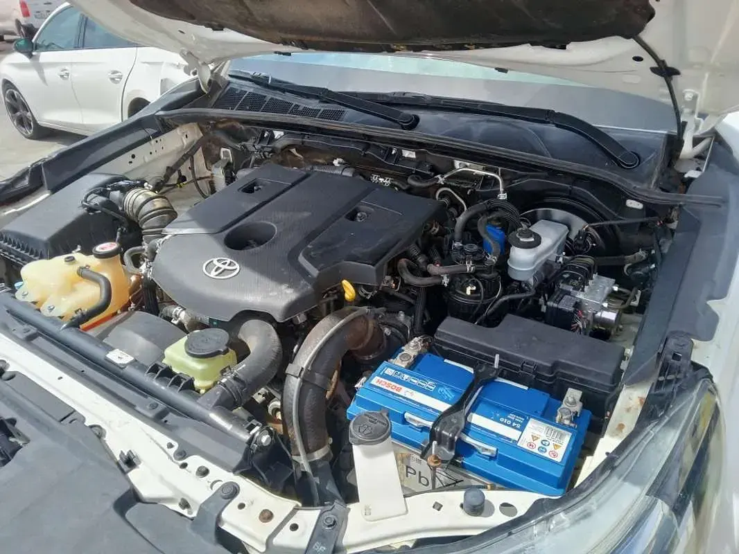 Usado Toyota HiLux 150 CV (110 kW) 2018 Blanco Pickup/Camioneta