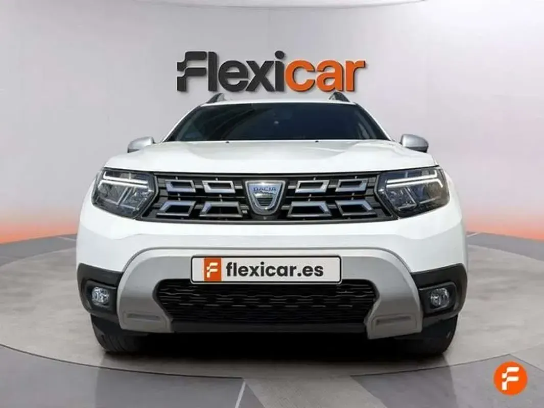 Usado Dacia Duster Comfort 101 CV (74 kW) 2021 Blanco SUV