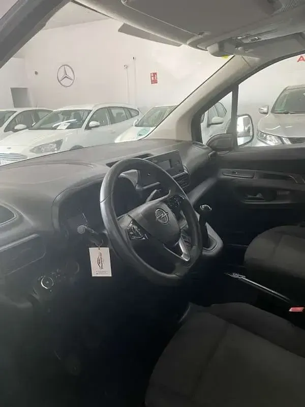 Usado Opel Combo S 99 CV (72 kW) 2020 Blanco Monovolumen